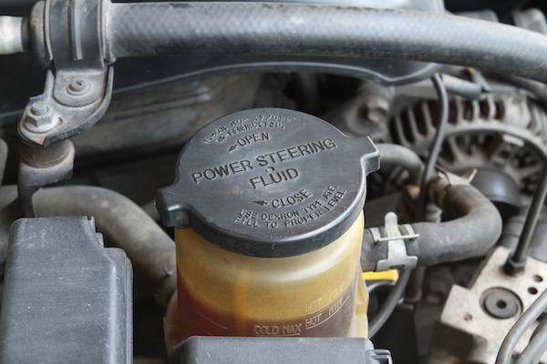 Does Power Steering Fluid Need to be Replaced?